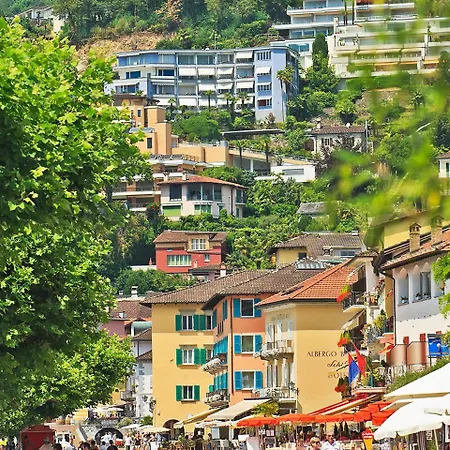 Classic-15 By Interhome *